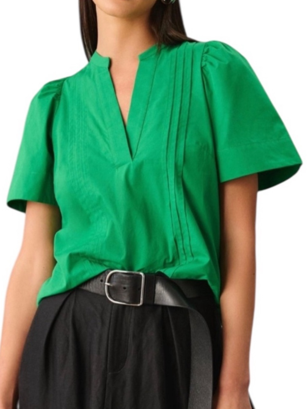 Maeve Poplin Pintuck Split V-Neck Blouse in Kelly Green by Anthropologie
